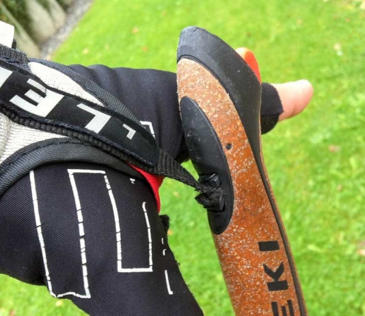 Gerissene Handschlaufe von Leki fürs Nordic Walking