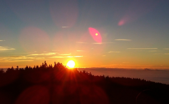 Nordic-Walking-Helden beim Sonnenaufgang auf dem Waldstein 2014